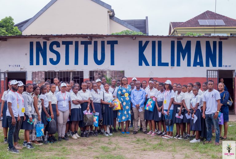 Décente à l’école KILIMANI